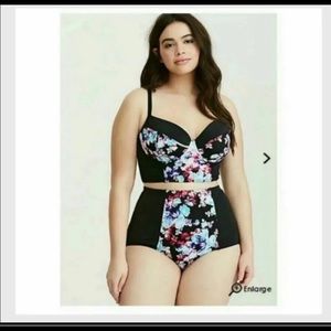Torrid 2 piece bathing suit